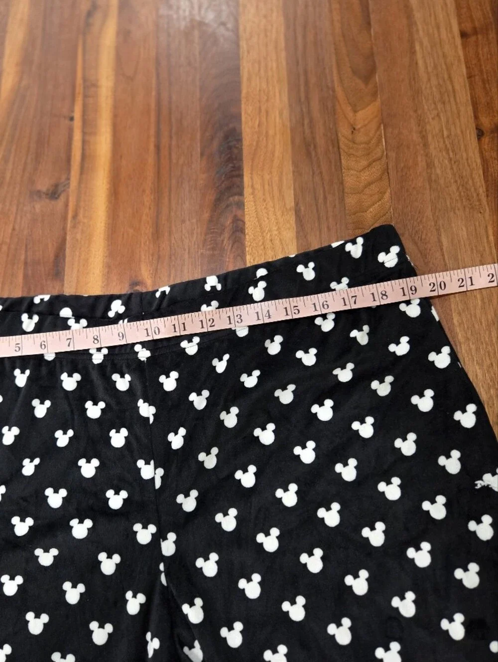 Disney Mickey Head Black and White Sleepwear Set Size XL (16-18) - Picture 4 of 9